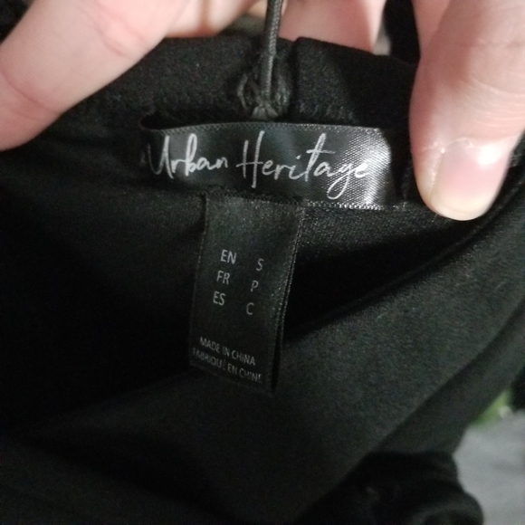 URBAN HERITAGE black faux wrap mini dress S - Picture 3 of 6